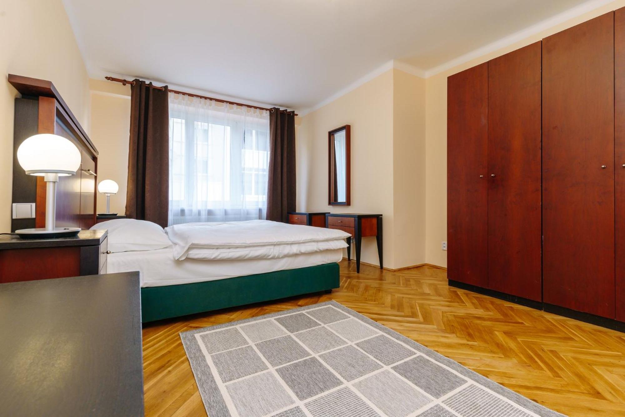 Apartments Tgm 11 Karlsbad Rum bild