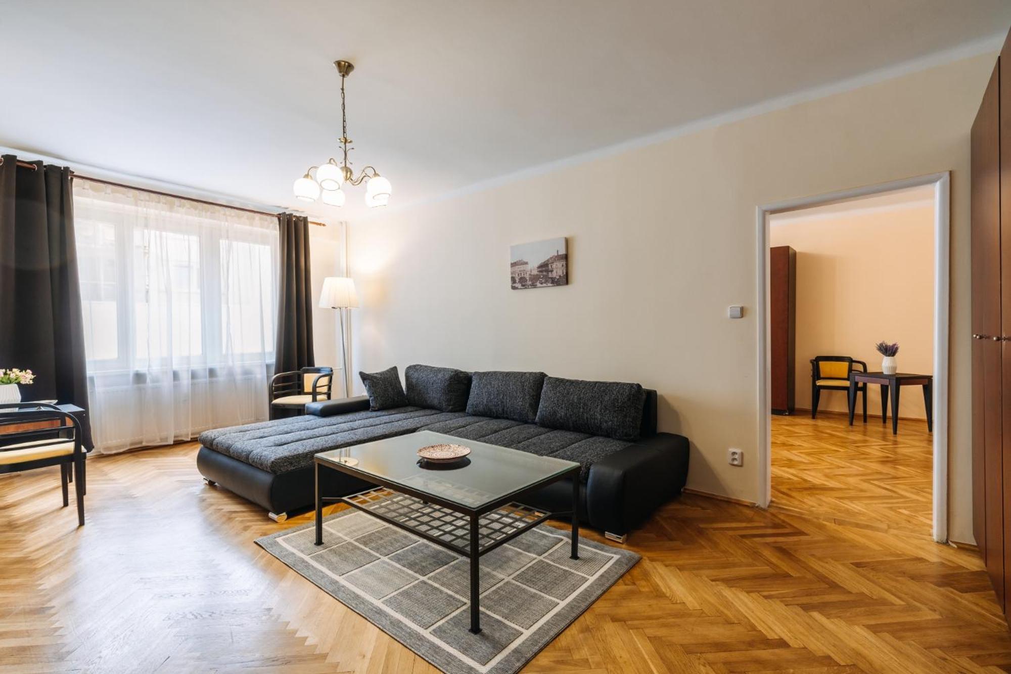 Apartments Tgm 11 Karlsbad Rum bild